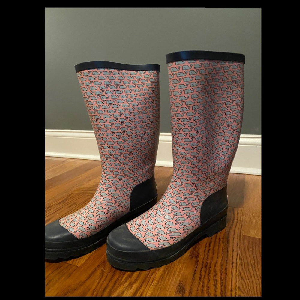 Vineyard vines rain boots